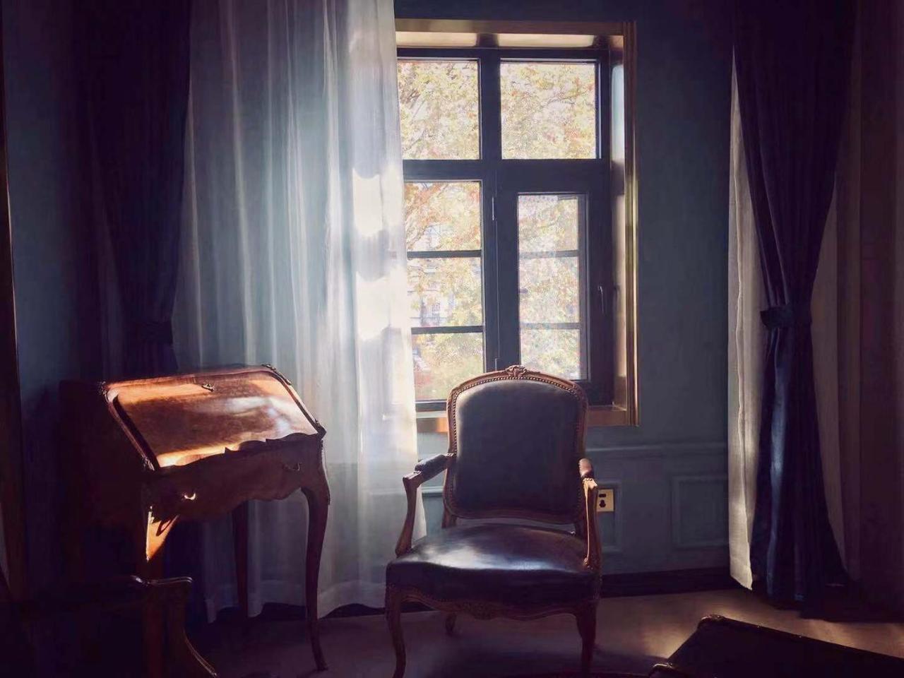 Moon And Chalice Boutique Hotel Кунмин Екстериор снимка
