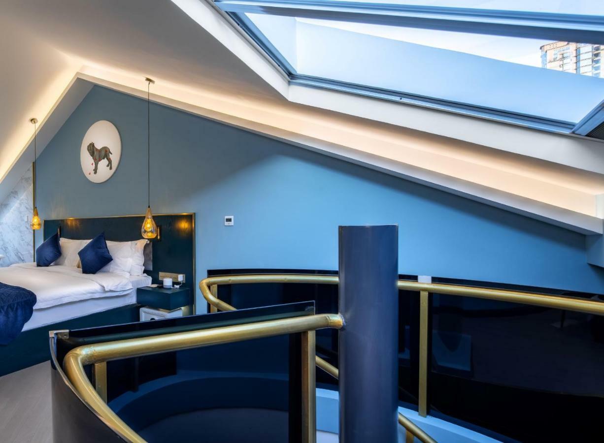 Moon And Chalice Boutique Hotel Кунмин Екстериор снимка
